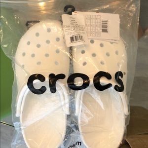 Brand new Classic white CROCS roomy fit size m5/w7